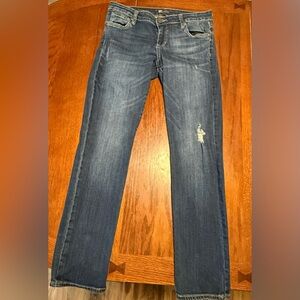 Women’s Kut from the Kloth Catherine Boyfriend Jeans, size 8, never worn
